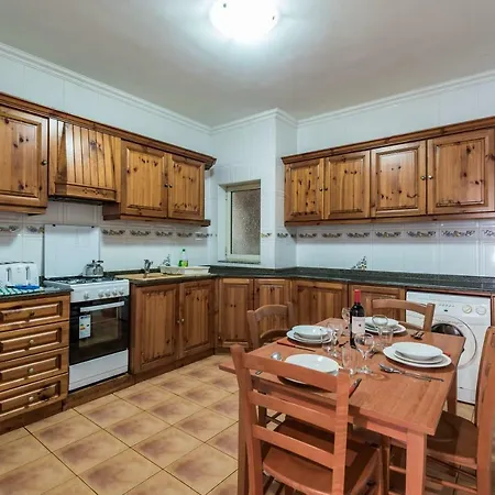 Getawaysmalta Spinola Bay Mansion Seafront Apartmán *